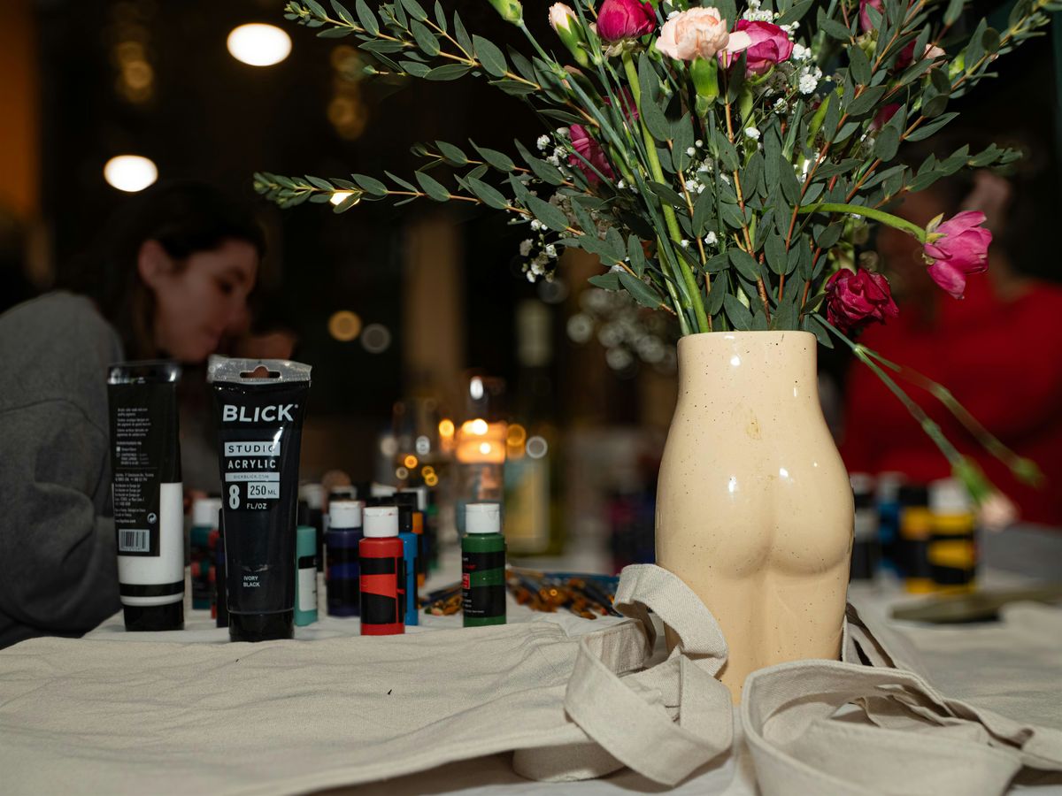 Paint a Planter while sipping included wine, 11 July | Event in Brooklyn | AllEvents