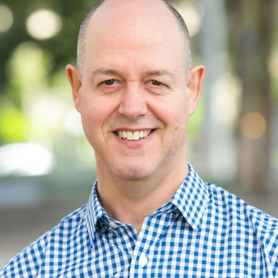 Simon d'Orsogna MA, director Mind Beyond Institute logo