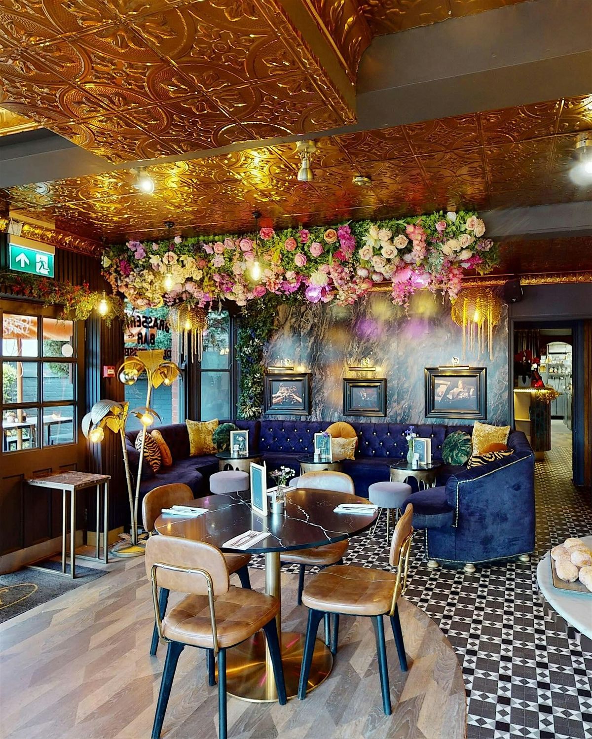 Singles Christmas Mingle (Ages 25–45) at  Nonna's, 22 December | Event in Milton Keynes | AllEvents