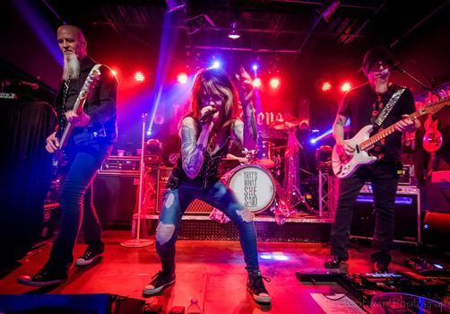 Twss Gustons Guston S Grille Woodstock October 30 To October 31 Allevents In