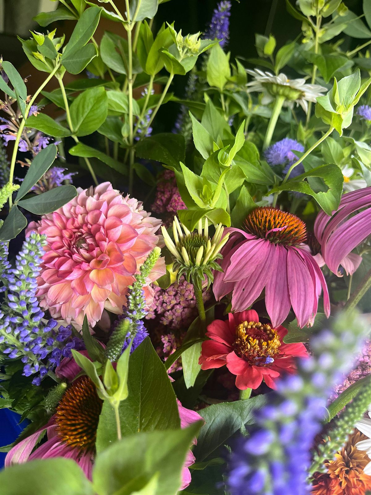 Flora and Form - Flower Arranging Workshop!, 7 September | Event in New Cumberland | AllEvents
