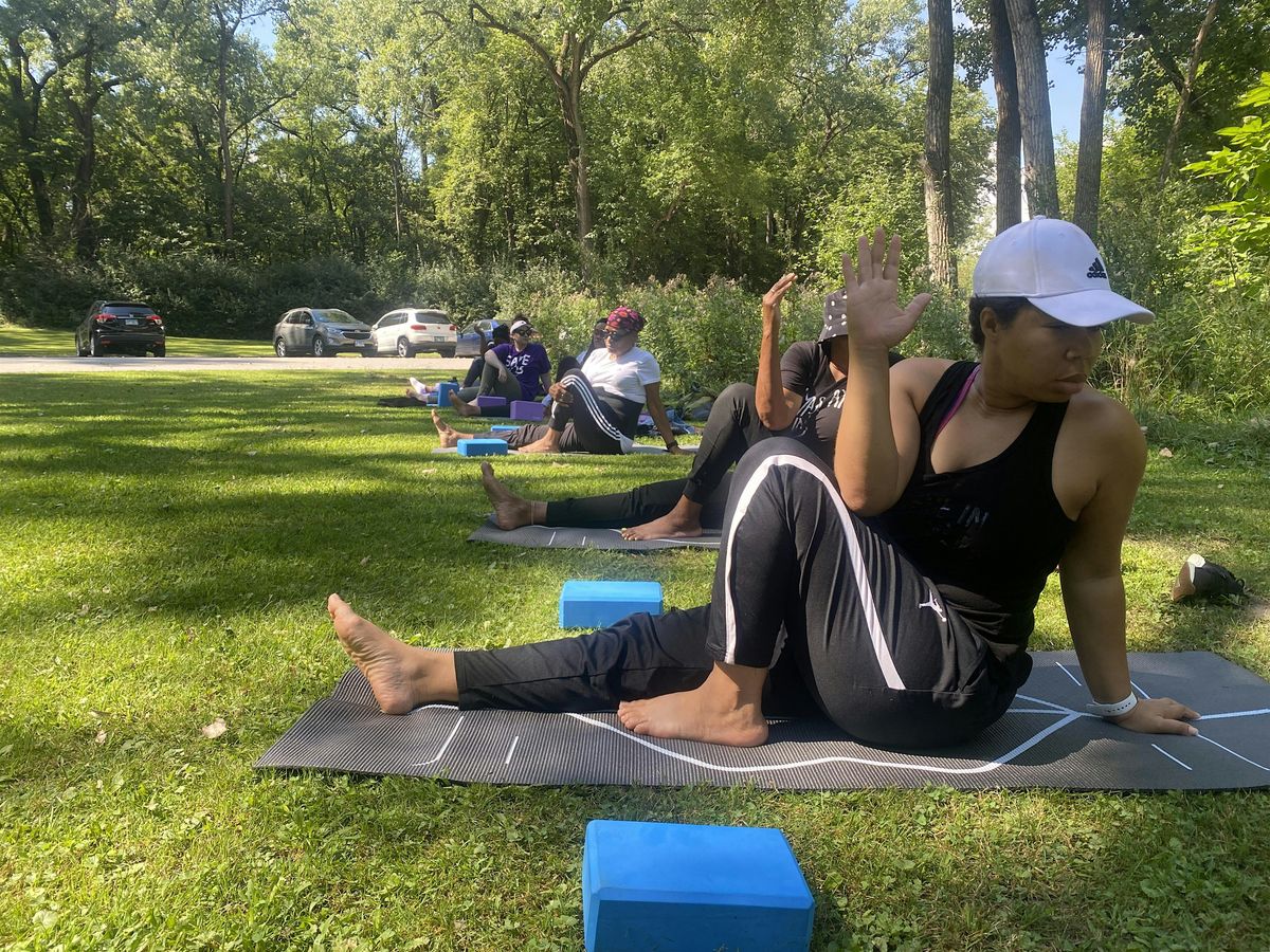 Yoga: Gentle Flow & Mindful Breath | Event in Chicago | AllEvents