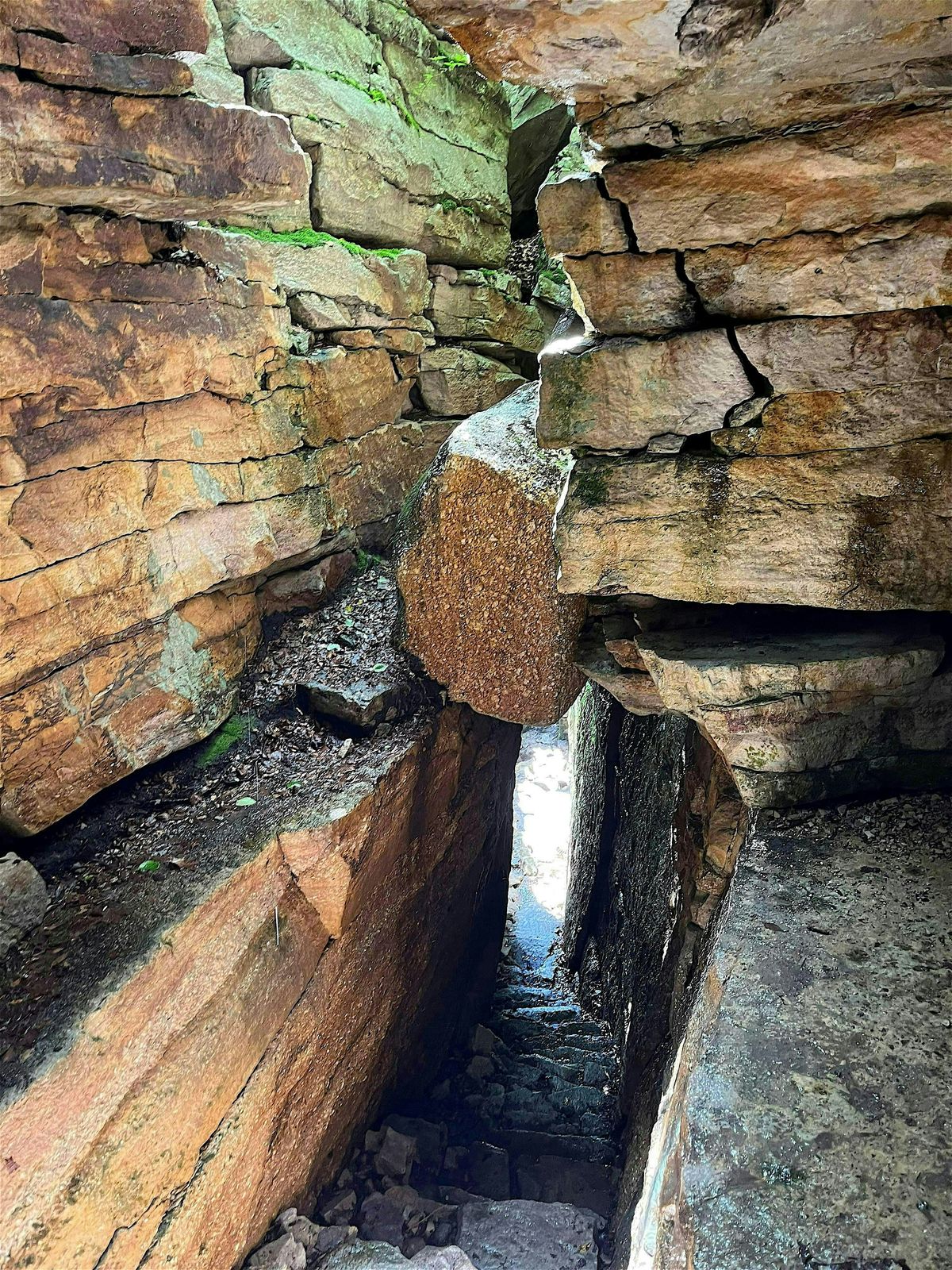 Ice Caves Geology Walk and Talk at Sam’s Point, 17 July | Event in Cragsmoor | AllEvents