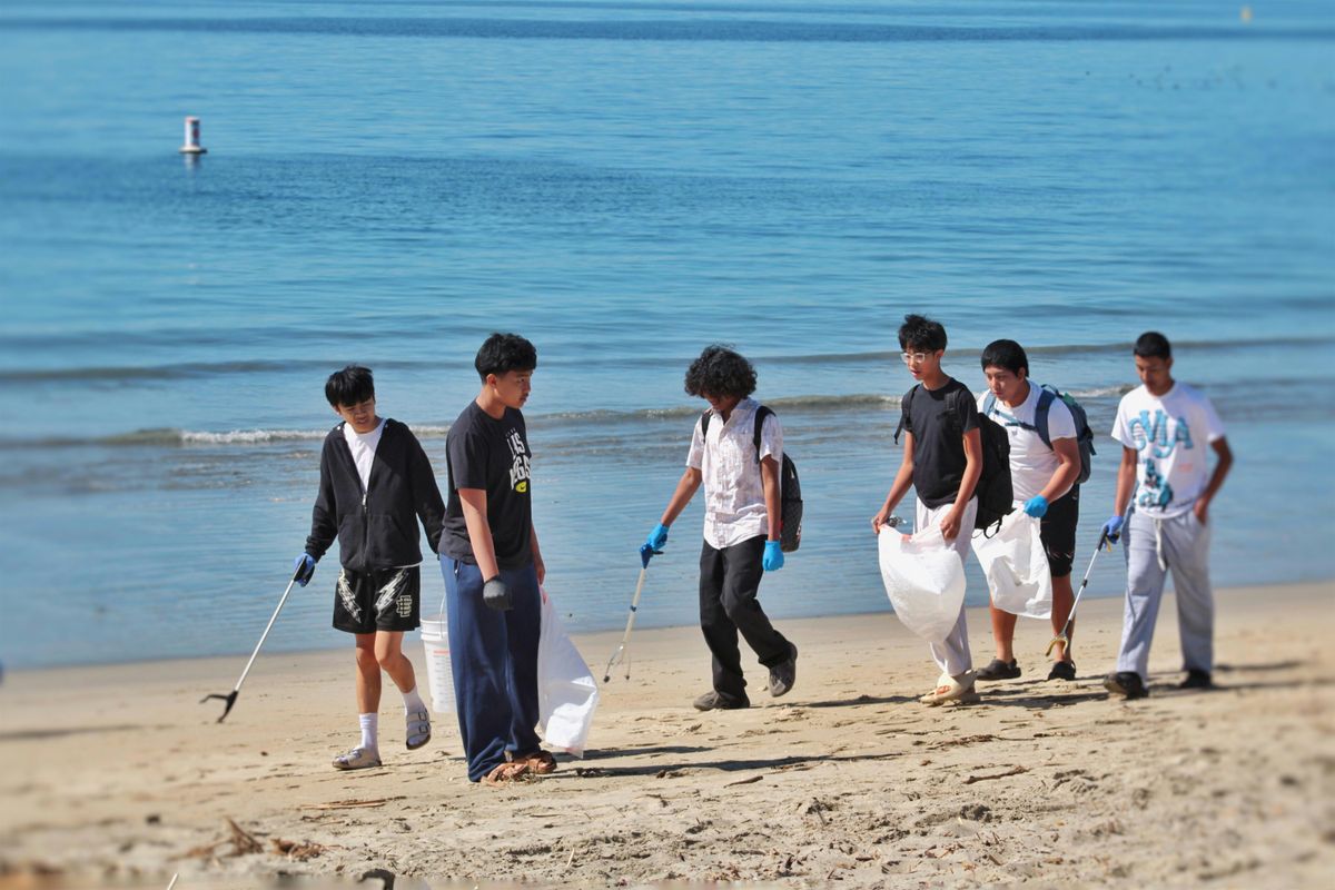 Algalita Beach Cleanup @ Alamitos Beach, 30 August | Event in Long Beach | AllEvents