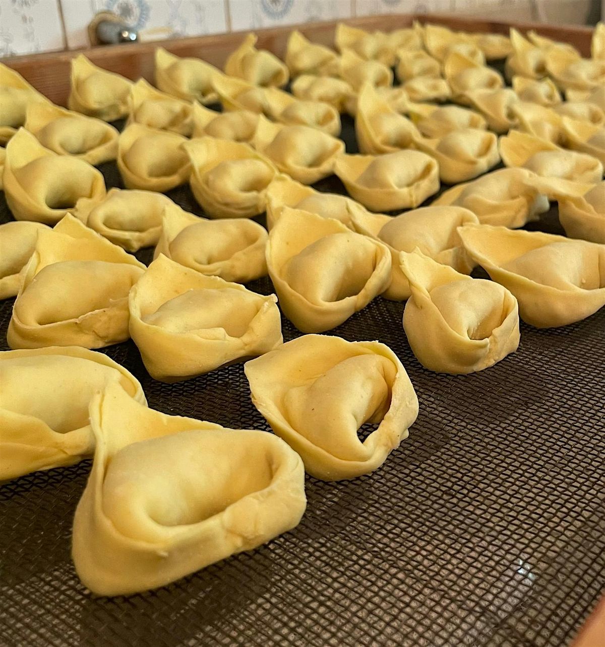 Portati un grembiule! TORTELLONI VEGAN DI ZUCCA, 29 November | Event in Bologna | AllEvents