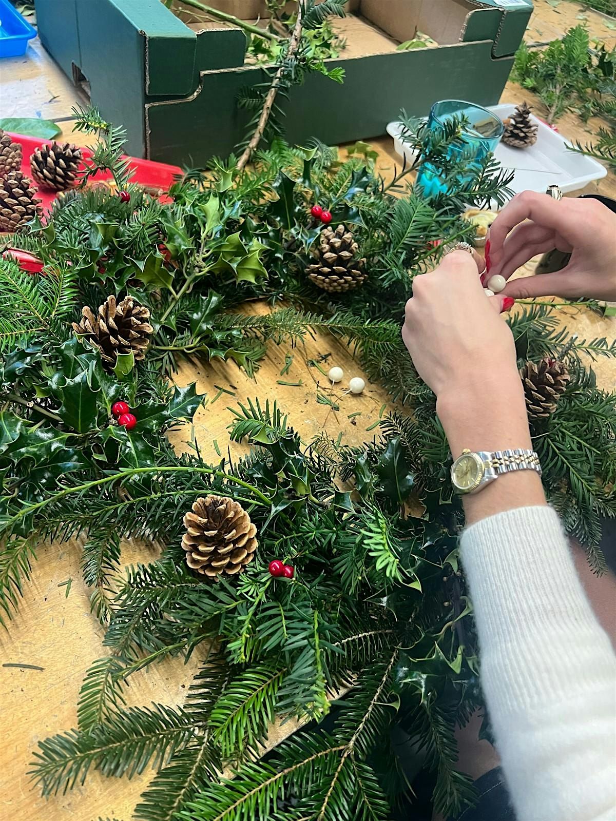 Festive Wreath Making Workshop, 13 December | Event in London | AllEvents