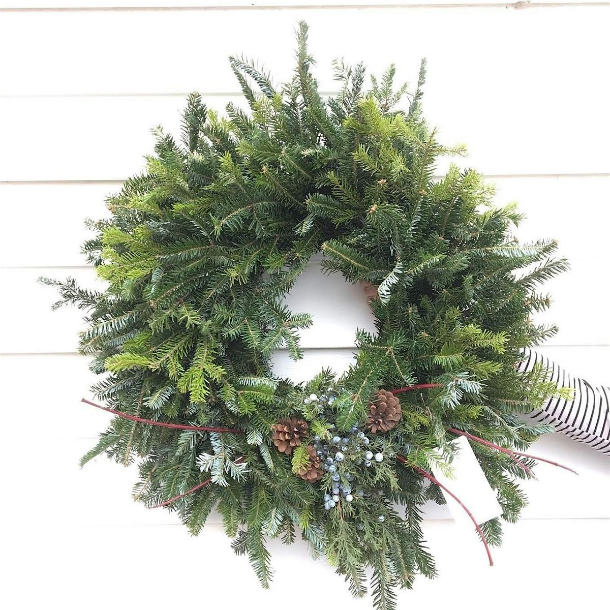 Hand-Tied Wreath Making at the Colorado Flower Collective!, 14 December | Event in Lakewood | AllEvents