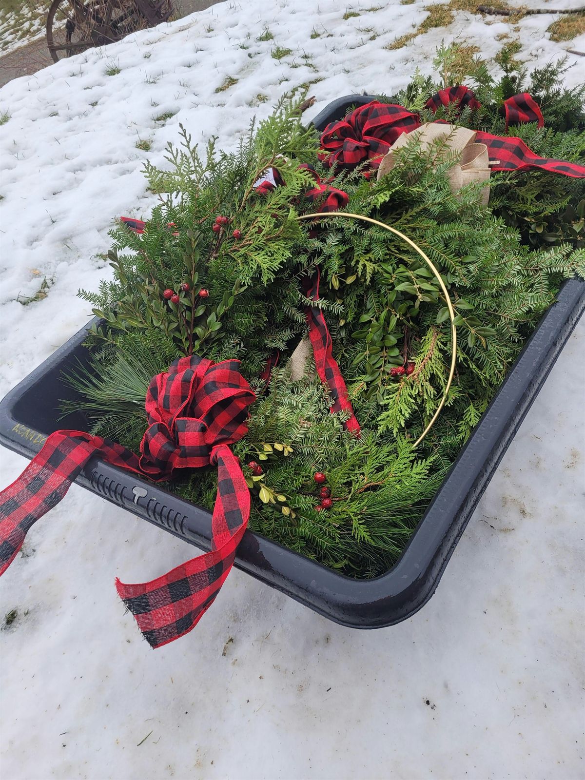 The Foraged Wreath Workshop, 6 December | Event in Thomaston | AllEvents