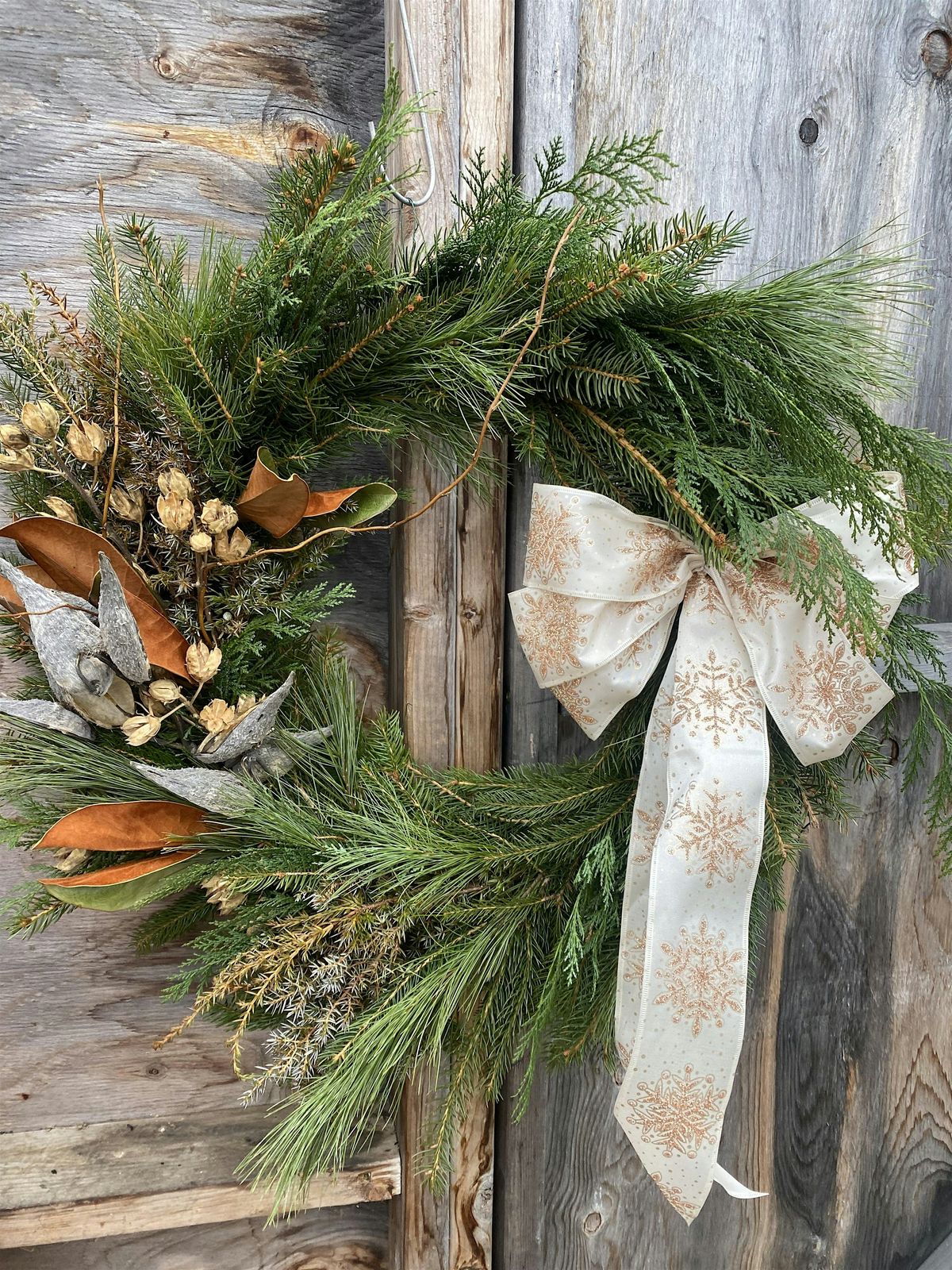 Freshly Foraged Holiday Wreath Workshop, 29 November | Event in Hubbardston | AllEvents