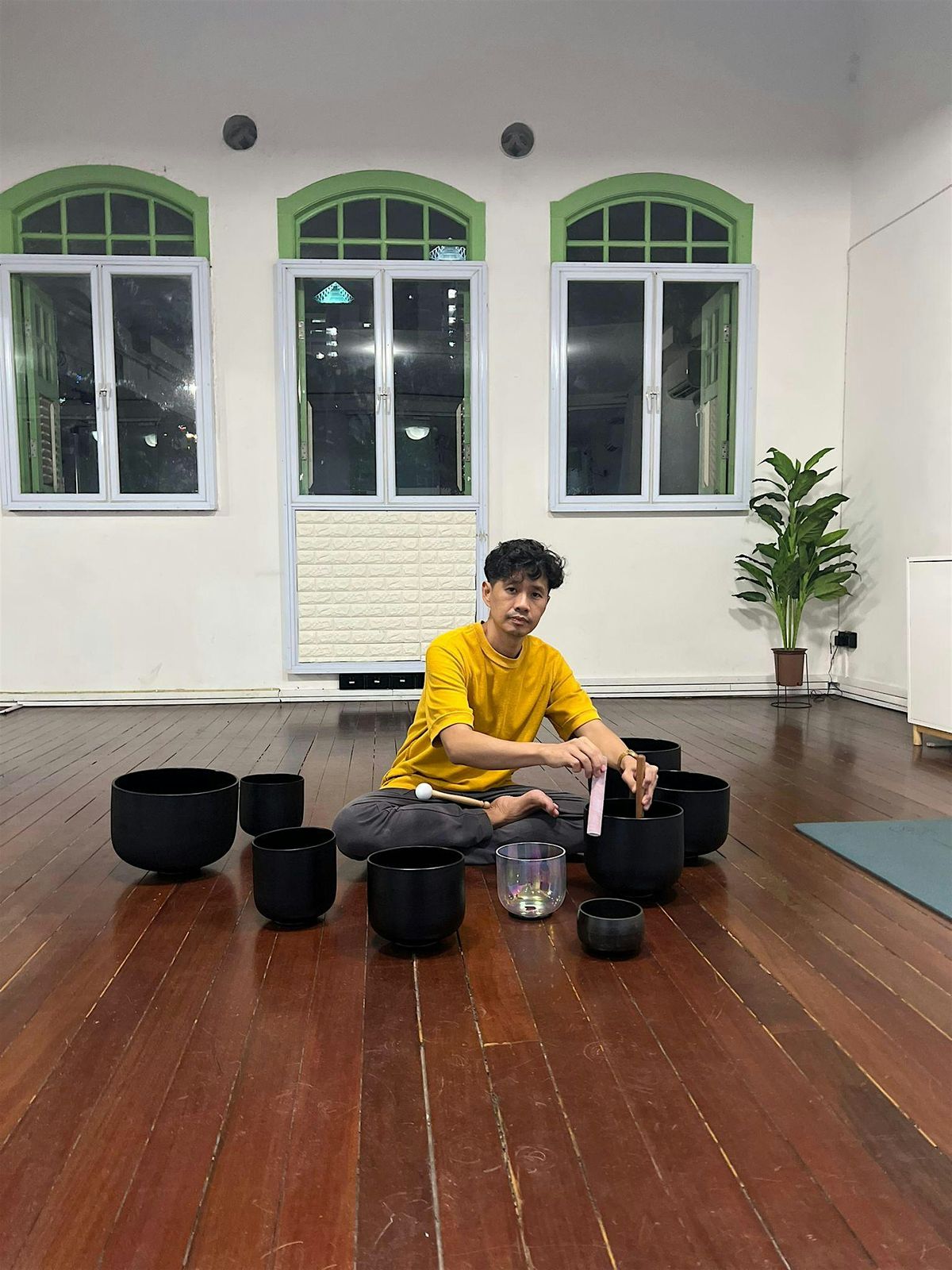Sound Bath featuring Mixed Quartz Crystal Singing Bowls, 24 May | Event in Singapore | AllEvents