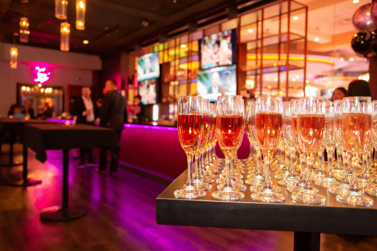 Calgary | Straight Speed Dating | Ages 34-43 | Oct 16, 16 October | Event in Calgary | AllEvents