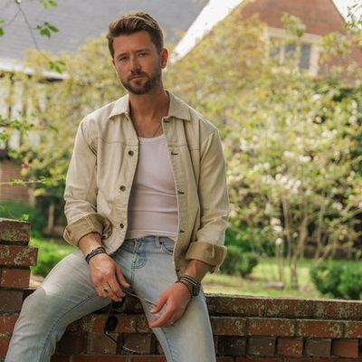 ADAM DOLEAC: Dream House Tour