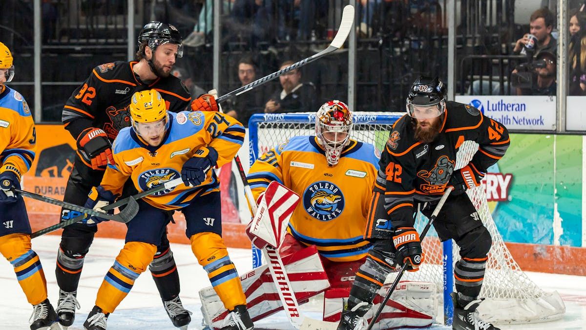 ECHL Central Division Finals: Toledo Walleye at Fort Wayne Komets (Game 5, Home Game 3), 8 May | Event in Fort Wayne