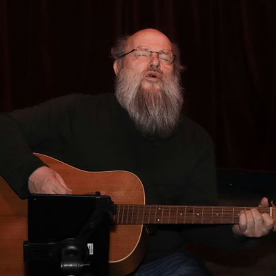 Marin Millenaar logo