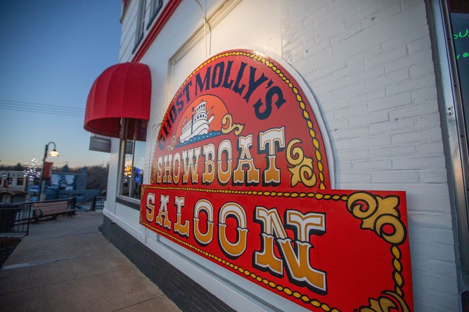 Christmas Day Hours Showboat Saloon Wisconsin Dells 25 December To christmas-day-hours-showboat-saloon-wisconsin-dells-25-december-to