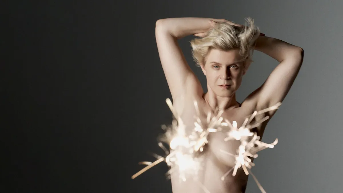 Robyn in Sydney