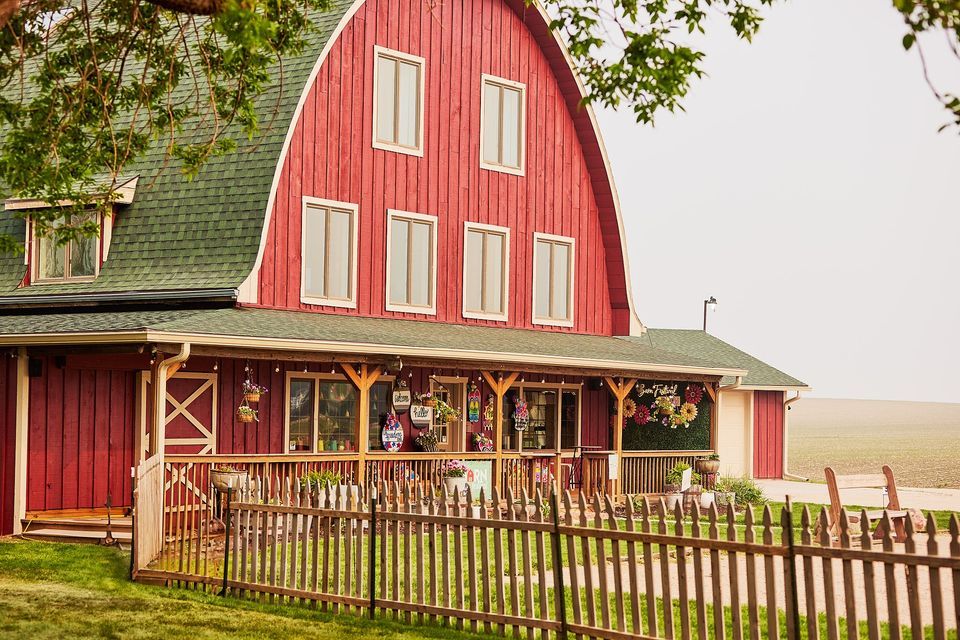Fall 2023 Barn Festival in Hastings, NE, Barn Festival, Glenvil