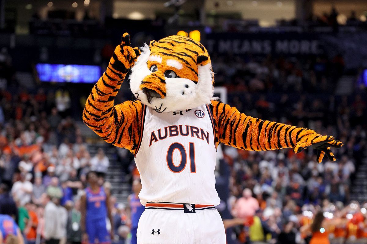 Auburn Tigers at Florida Gators Mens Basketball at Stephen C. O'Connell Center, 20 October | Event in Gainesville