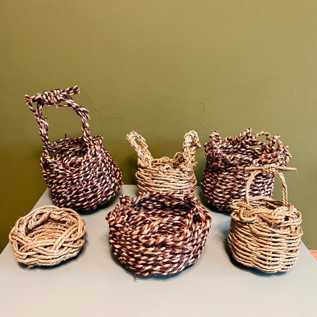 Sip & Weave: A Festive Seagrass Basket Workshop, 19 December | Event in Brighton | AllEvents
