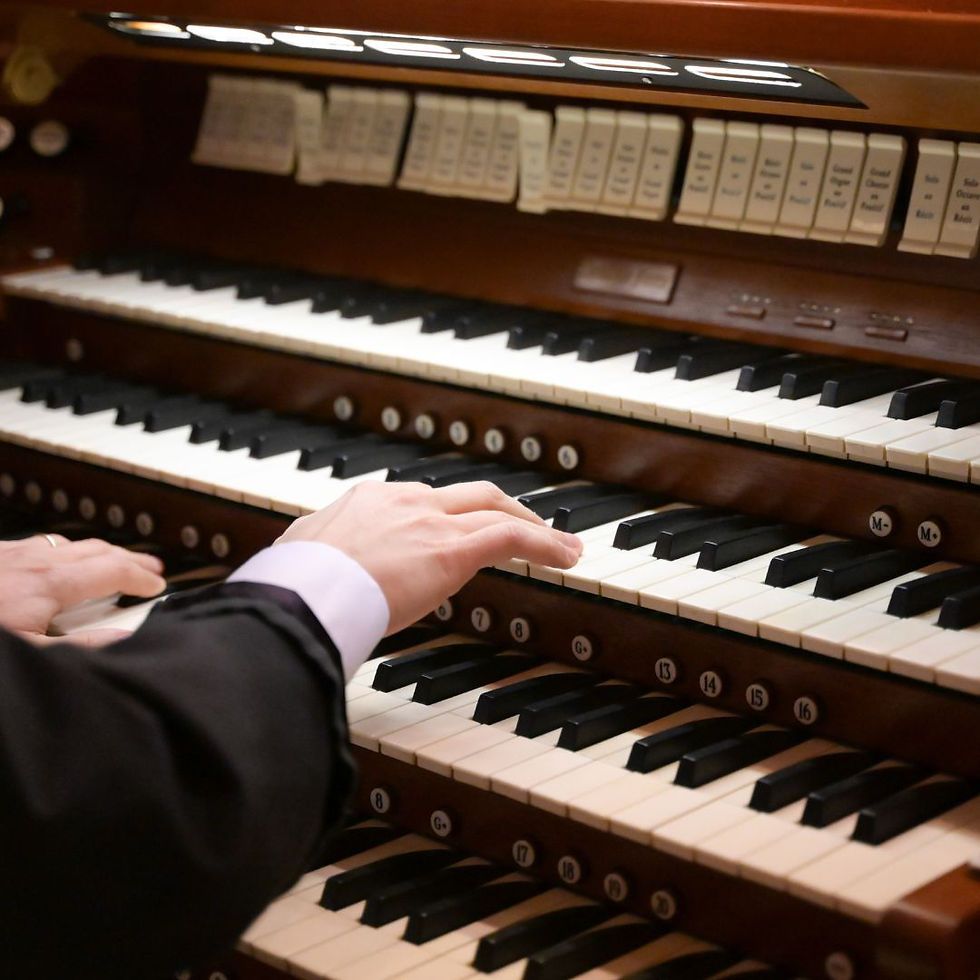 Thomas Ospital at Walt Disney Concert Hall, 8 February | Event in Los Angeles | AllEvents