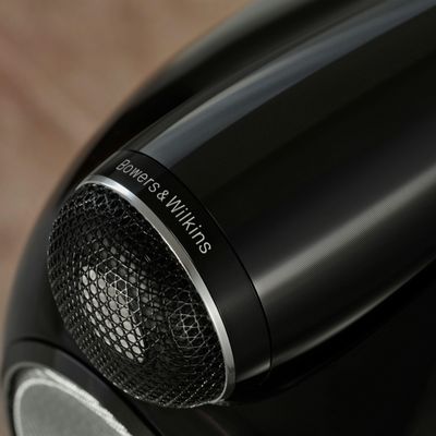 Bowers & Wilkins
