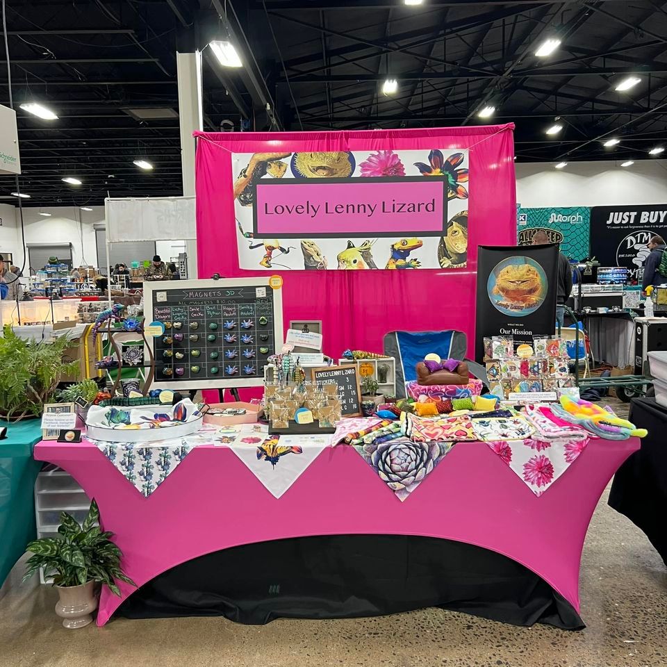 Lovely Lenny Lizard the NEPA Reptile Expo Scranton Pa, Hilton