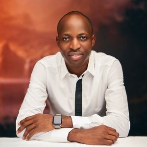 Dunsin Oyekan in Elizabeth, Ritz Theatre, Port Elizabeth, 31 August ...