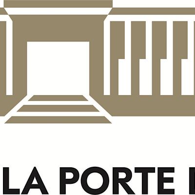 Palais de la Porte Dorée logo