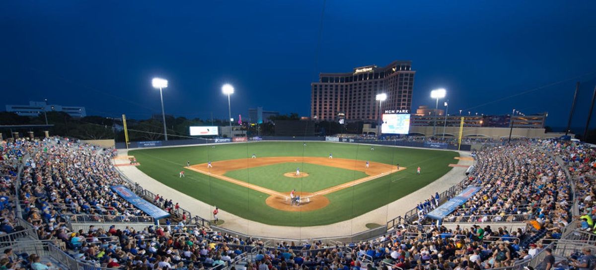 Biloxi Shuckers at Tennessee Smokies at Smokies Stadium | Event in Kodak | AllEvents