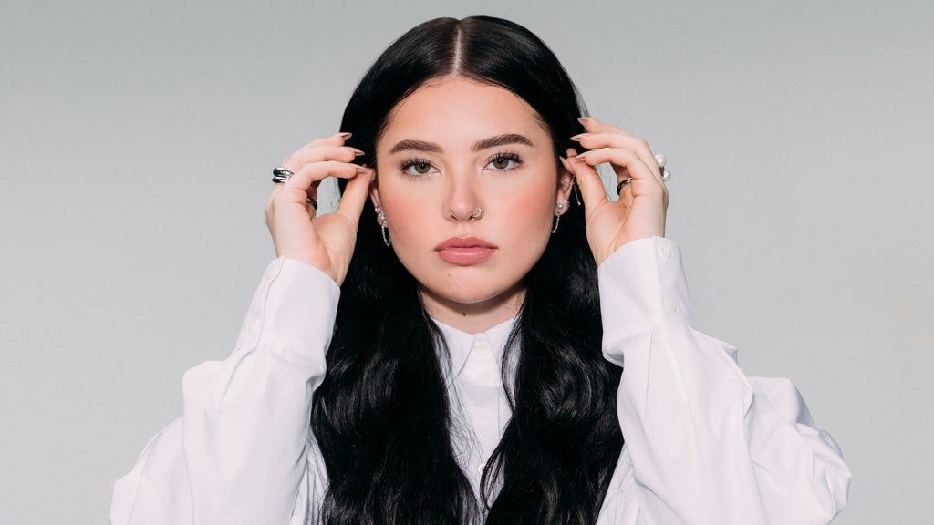 Lauren Spencer Smith: THE ART OF BEING A MESS TOUR, 14 February | Event in Charlotte | AllEvents