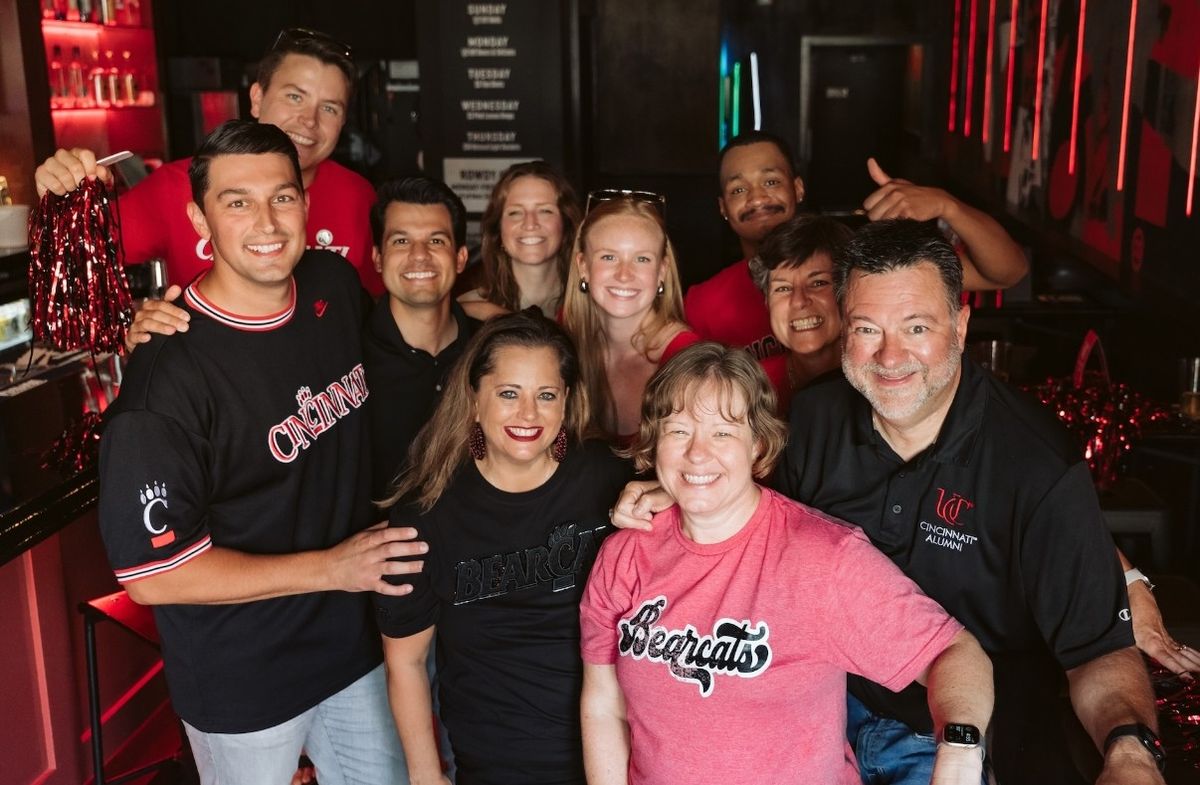 Skyline Chili Crosstown Shootout - Xavier Musketeers at Cincinnati Bearcats Womens Basketball at Fifth Third Arena at Shoemaker Center, 7 December