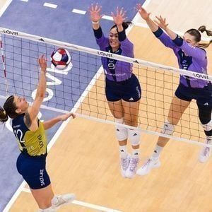 Parking LOVB Nebraska at LOVB Austin