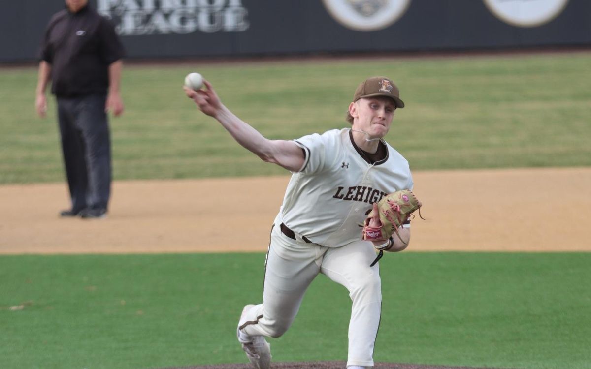 Parking Lehigh Mountain Hawks at Holy Cross Crusaders Mens Basketball, 7 February | Event in Worcester | AllEvents