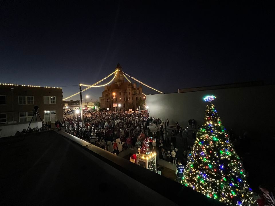Christmas Tree Lighting Ceremony, Visit Decatur TX, 28 November 2023 ...