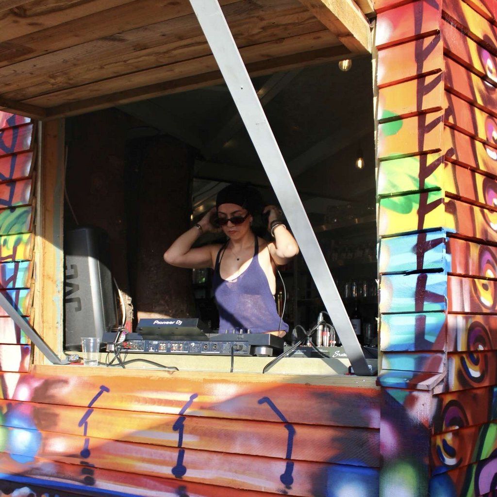 RETROSPECT Beer Garden Grooves: Round 2 @ THE BUF, 16 August | Event in Prestwick | AllEvents