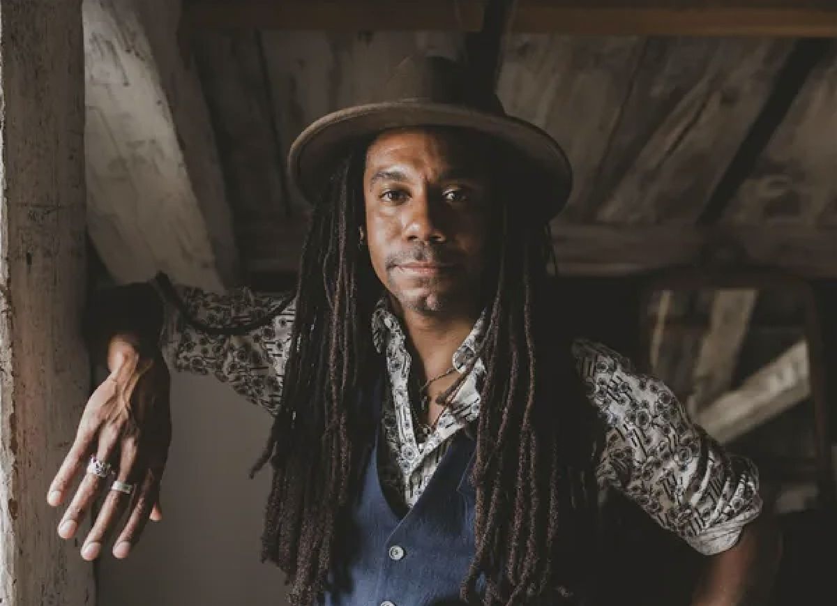 Julian Taylor & Crys Matthews, 21 February | Event in Oswego | AllEvents