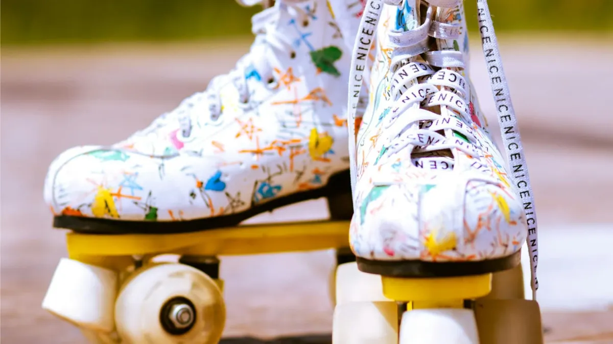 Roller skate at Skate Country! (For Adults), 2 October | Event in Tucson | AllEvents