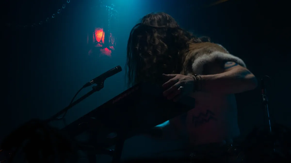 Elyvilon, Mons in Newport, 26 December | Event in Newport | AllEvents