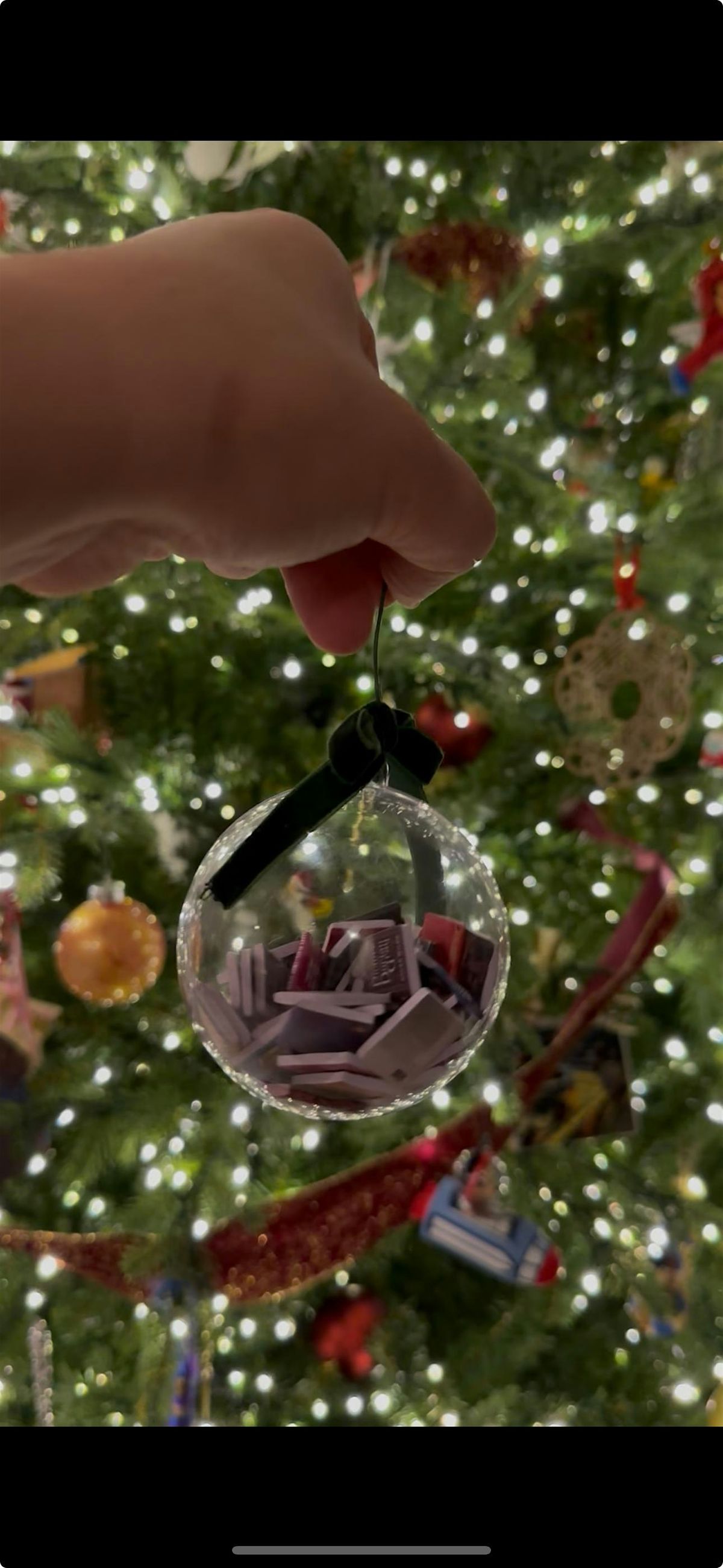 Craft Night: Make a Books Read in 2025 Ornament, 16 December | Event in Santa Barbara | AllEvents