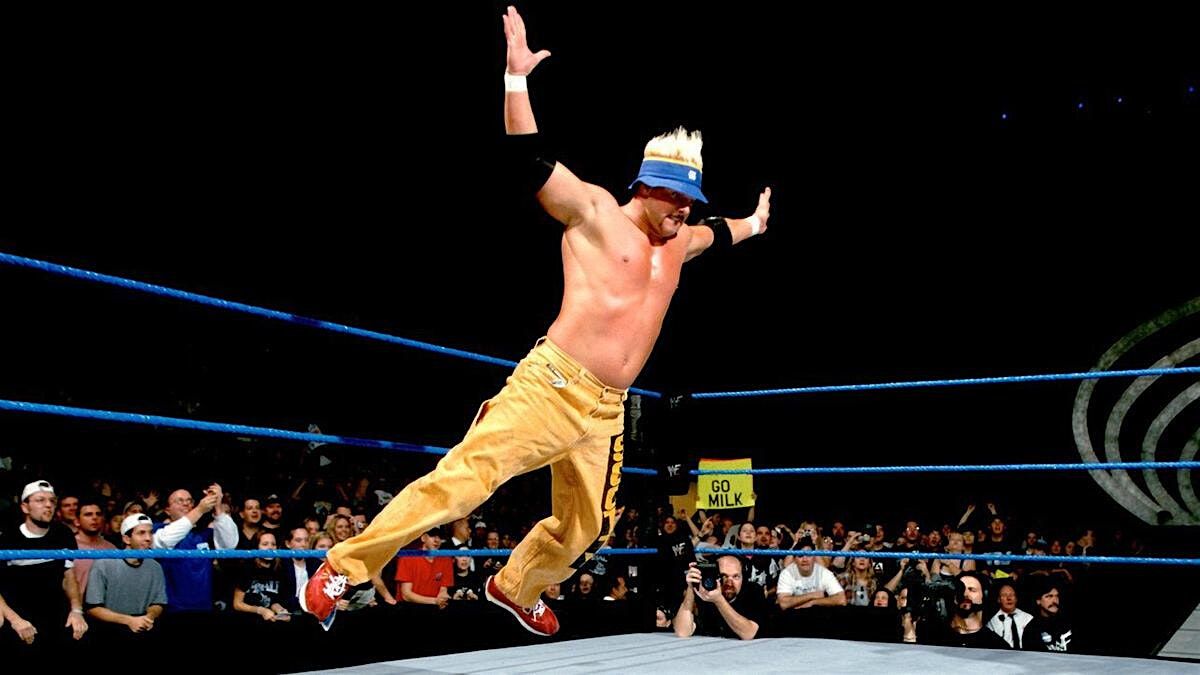 WWE SUPERSTAR HEADLINES IN SOUTHAMPTON, Oasis Academy Mayfield ...