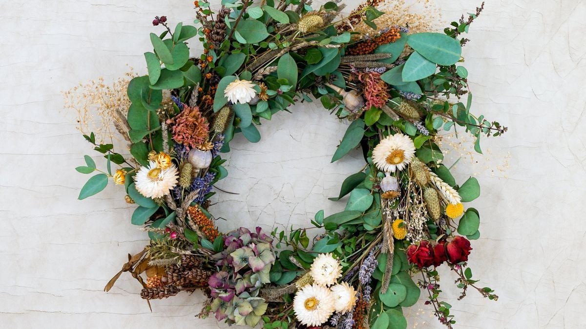 RS Activity - Sustainable Wreathes, 20 November | Event in Redmond | AllEvents