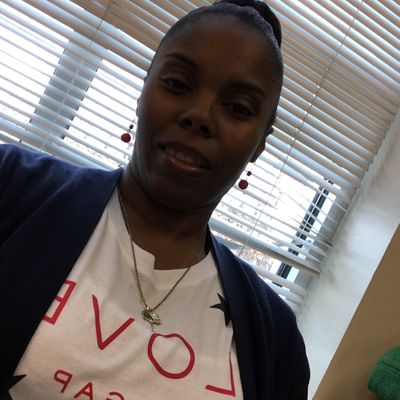 Hold Em Up 4 Care logo