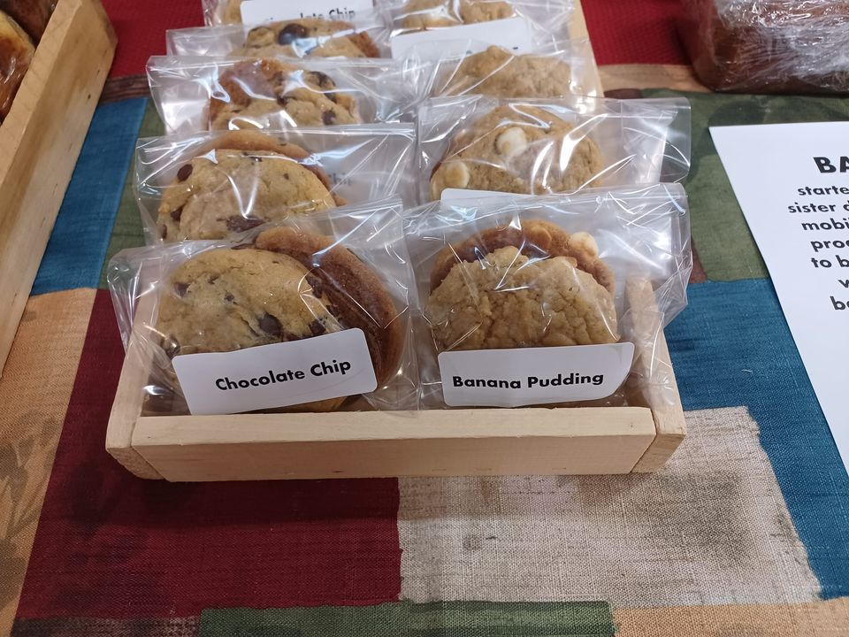 Huntsville Farmers Market, McKenzie's Barbeque (Huntsville, Texas