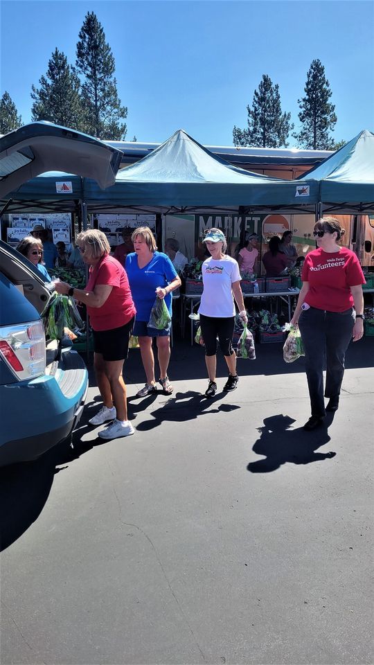 Mobile Market Kennewick, Columbia Center Mall, Kennewick, September