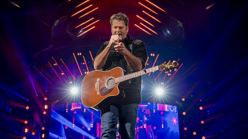 Blake Shelton w/ Chayce Beckham, Soaring Eagle Casino & Resort, Mount
