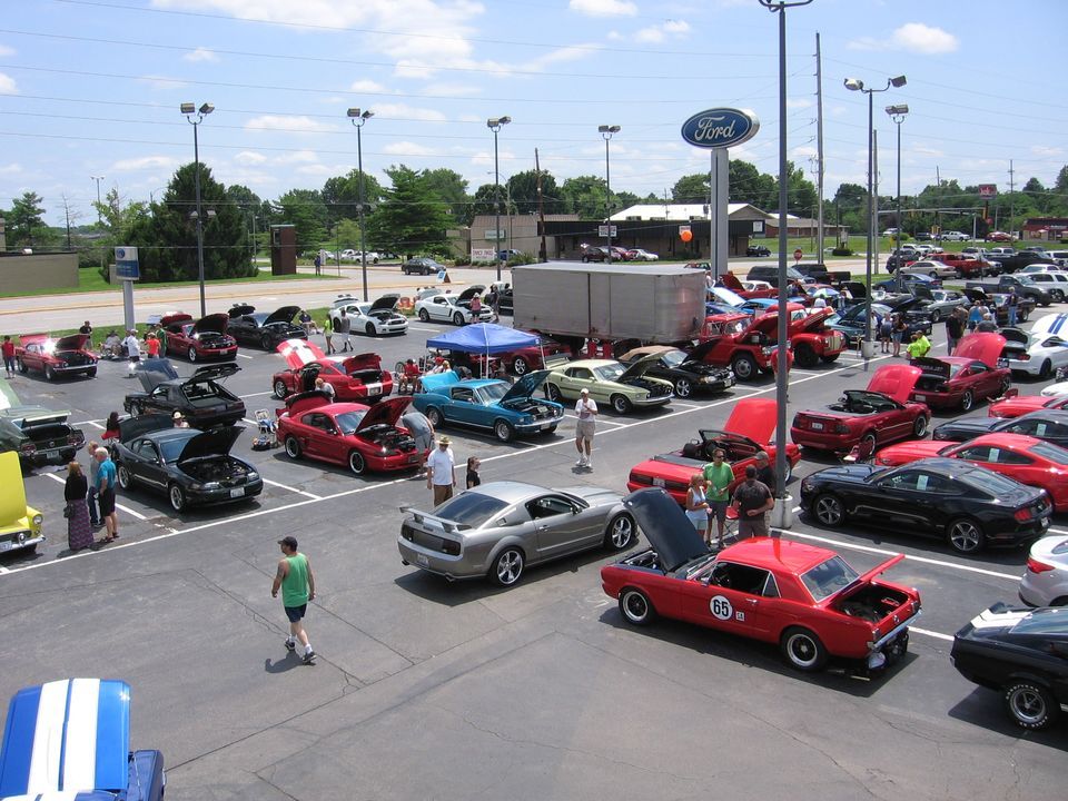 44th Mustang Round Up & All Ford Car Show, Roberts Motors, Inc., Alton