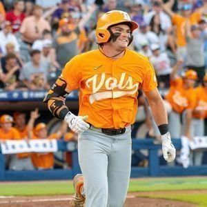 Parking Texas Longhorns at Tennessee Volunteers Mens Basketball