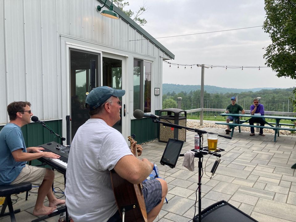 The Substitutes Live at Norbrook Farm, Norbrook Farm Brewery, Colebrook