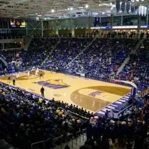 Parking Santa Clara Broncos at Gonzaga Bulldogs Mens Basketball