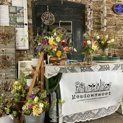 Meadowsweet Floristry logo